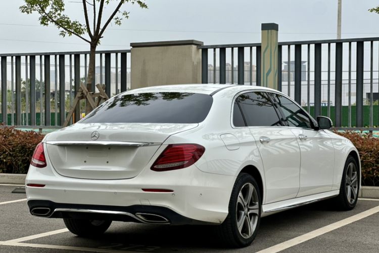 Used Mercedes-Benz E-Class 2016 E 200 L Sport Edition

