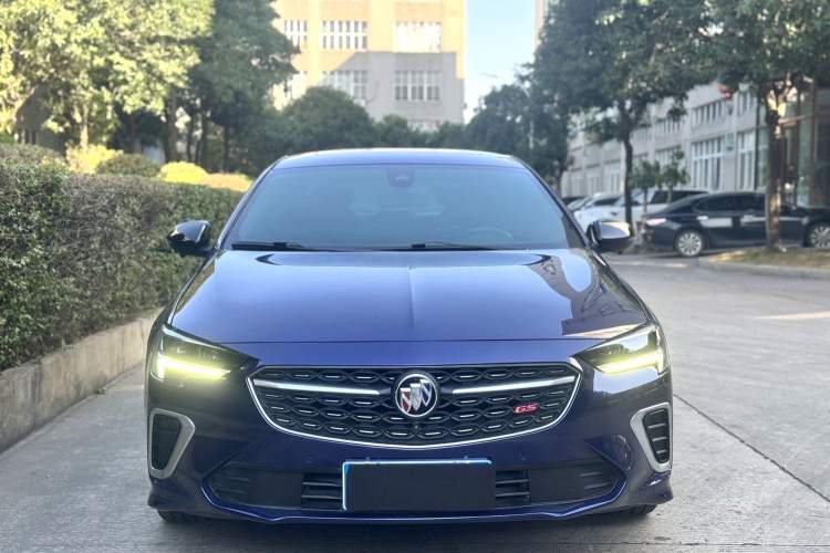 Used Buick Regal 2020 GS 28T Prestige Model
