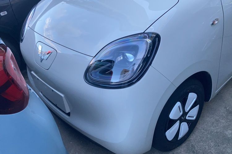 Used Wuling Hongguang MINIEV 2025 Four-Door Version Advanced Edition
