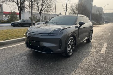 Used Lynk & Co 08 EM-P 2023 245km Ultra-Long Range Halo