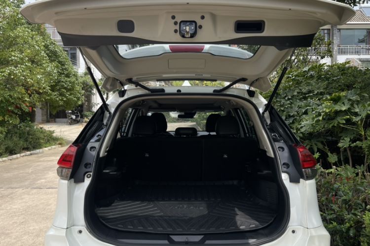 Used Nissan X-Trail 2020 2.0L XL ITS CVT 2WD SmartConnect Comfort Edition
