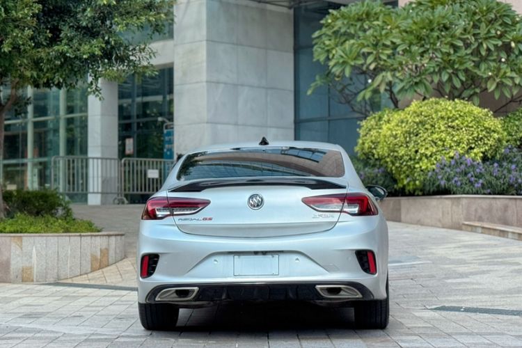 Used Buick Regal 2021 GS 28T Prestige Model