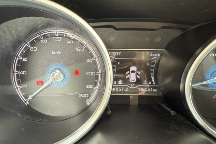 Used Zotye SR7 2016 1.5T CVT Cube Road Edition China V Standard