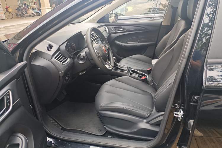 Used Roewe i5 2019 1.5L Automatic 4G Connected Langyue Edition
