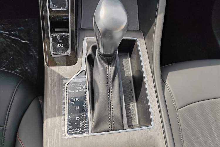 Used Roewe i5 2023 1.5L CVT Luxury Edition
