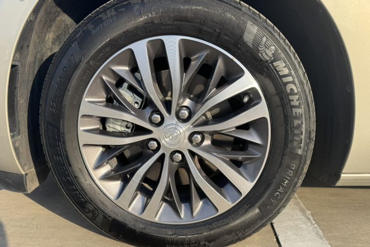 Used Buick GL8 2020 ES Land Cruiser 653T Luxury Edition
