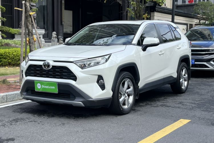 Used Toyota RAV4 2020 2.0L CVT Two-Wheel Drive Fashion Edition
