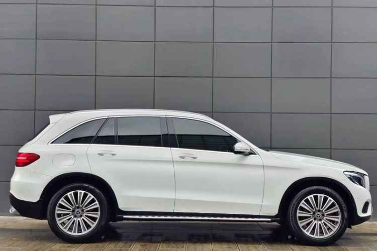 Used Mercedes-Benz GLC 2017 GLC 200 4MATIC
