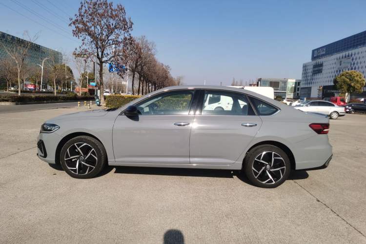 Used Volkswagen Lavida 2023 300TSI DSG Starry Sky Elite Edition