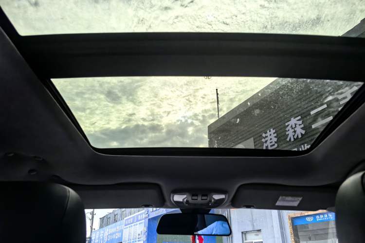 Used BAIC Senova X65 2015 2.0T Automatic Elite Model