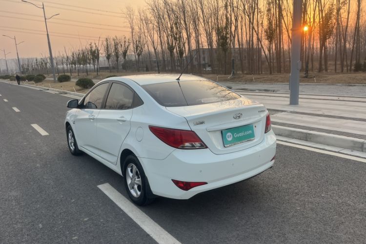 Used Hyundai Verna 2014 1.4L Automatic Smart GLS