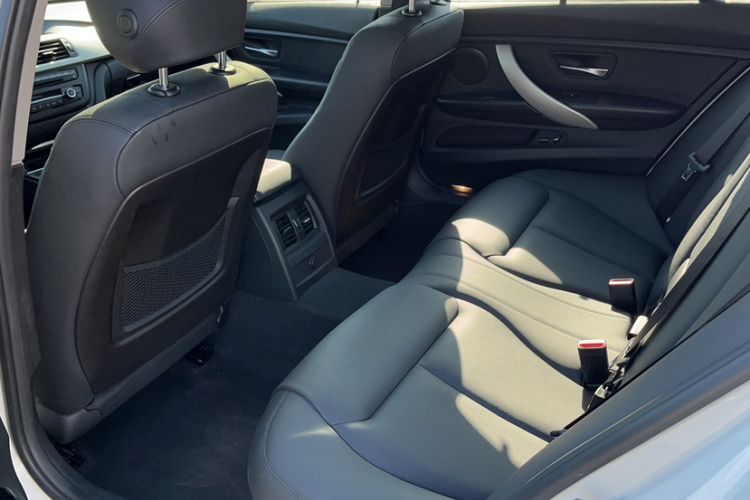 Used BMW 3 Series 2015 320Li Luxury Edition Fashion Model
