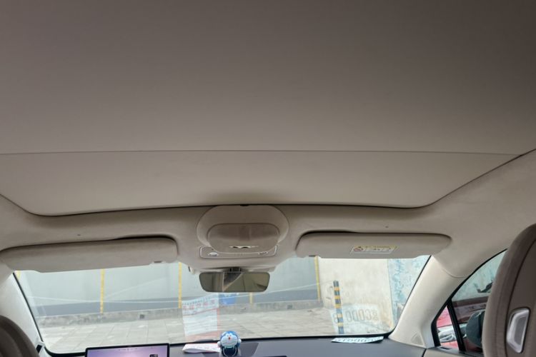 Used Hima Luxeed R7 2025 Range-Extended Version 251 km Max