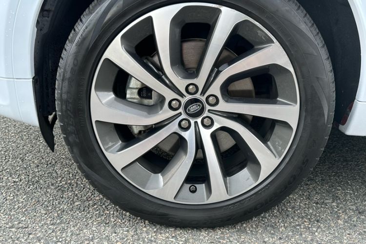 Used Land Rover Discovery Sport 2020 249 PS R-Dynamic Performance Edition
