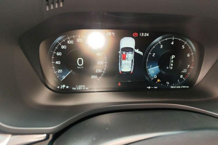 Used Volvo XC60 2019 T5 4x4 Zhiyuan Edition China VI Standard
