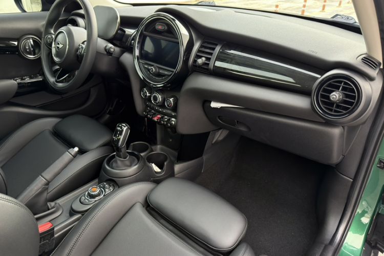 Used  MINI 2021 1.5T COOPER Classic Edition Five-Door Version