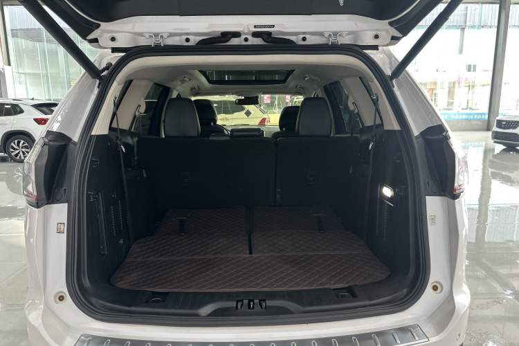 Used Ford Edge 2018 EcoBoost 245 Two-Wheel-Drive Titanium 7-Seater China V Standard
