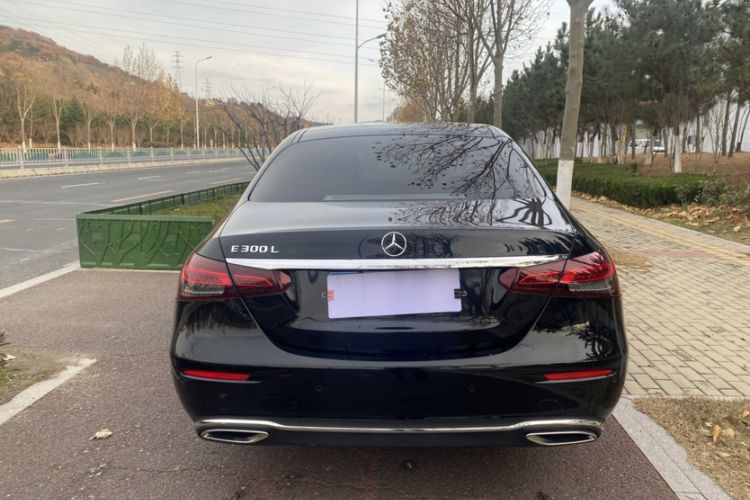 Used Mercedes-Benz E-Class 2022 Second Facelift E 300 L Fashion Edition