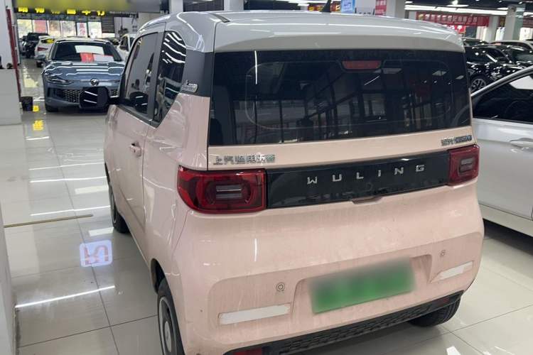 Used Wuling Hongguang MINIEV 2021 Macaron Premium Model – Lithium Iron Phosphate
