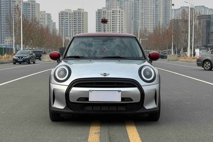 Used  MINI 2023 1.5T ONE
