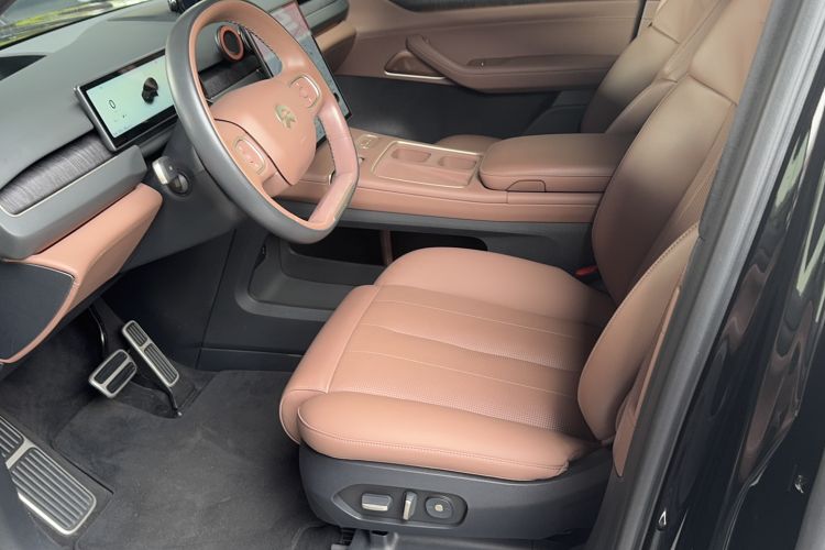 Used Nio ES8 2023 75 kWh
