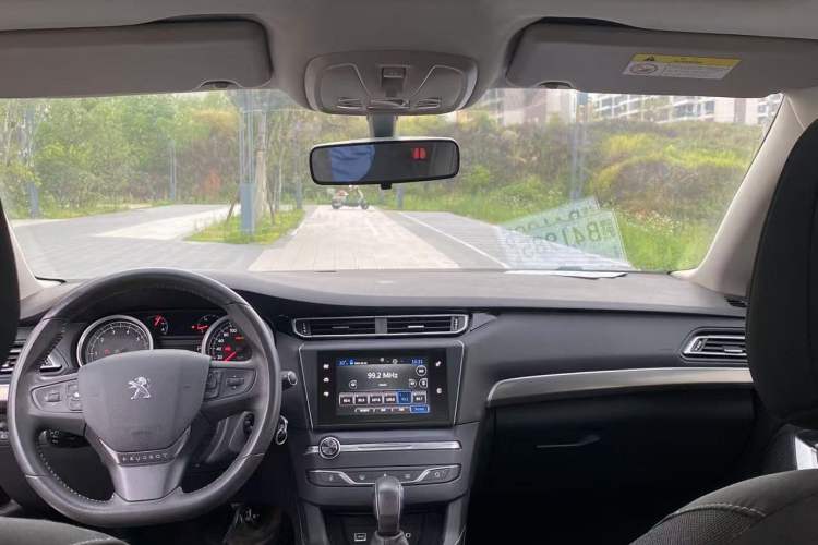 Used Peugeot 408 2015 1.2T Automatic Glory Edition
