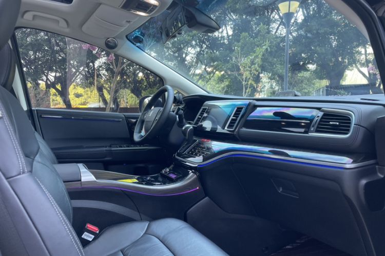 Used Honda Elysion 2019 2.0L Hybrid Luxury Edition
