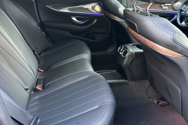 Used Mercedes-Benz E-Class 2016 E 200 L
