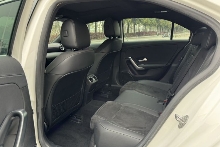 Used Mercedes-Benz A-Class 2020 Restyled A 200 L Sport Sedan Fashion Version