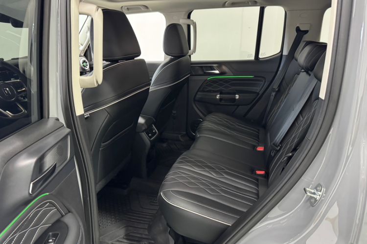 Used Tank 300 2024 2.0T Challenger
