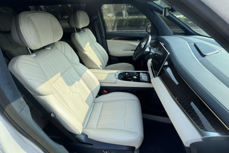 Used Zeekr 009 2022 Revised Model ME Edition
