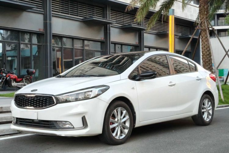 Used Kia K3 2016 1.6L Automatic GL
