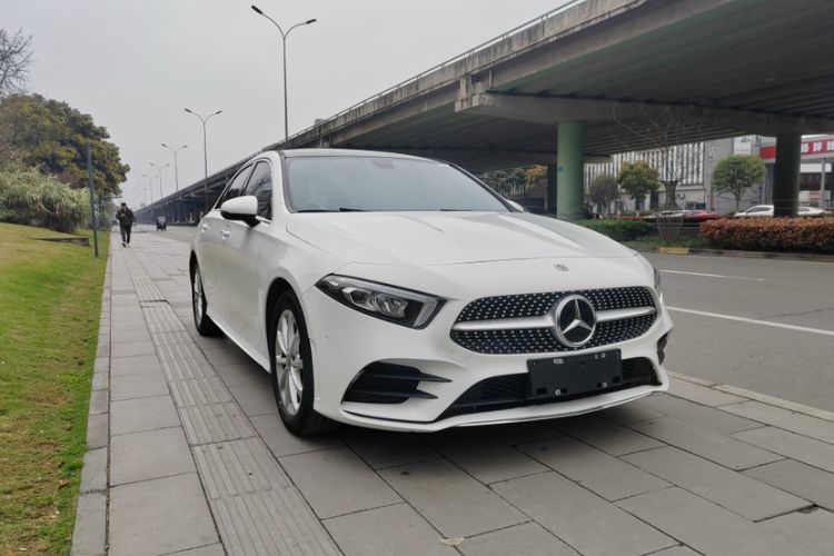 Used Mercedes-Benz A-Class 2022 Restyled A 200 L Sport Sedan Fashion Version
