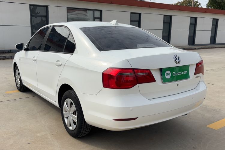 Used Volkswagen Jetta 2015 Zhuihui Edition 1.4L Manual Fashion Model
