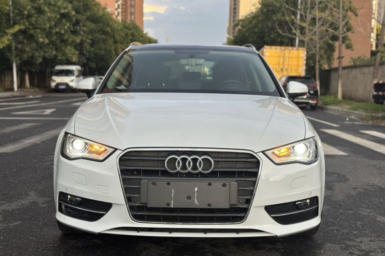 Used Audi A3 2015 Sportback 35 TFSI Millionth Anniversary Comfort Model
