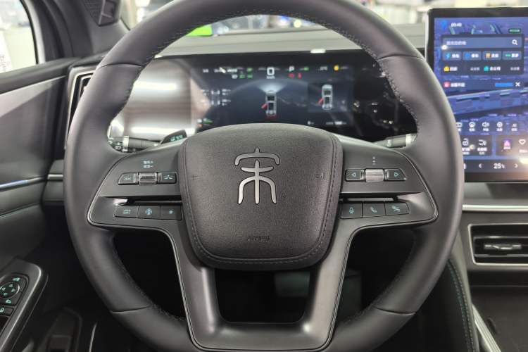 Used BYD Song L DM-i 2025 Intelligent Driving Version 160 km Beyond-Range Type
