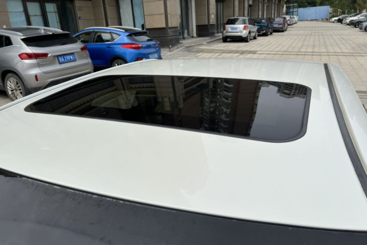 Used Toyota Camry 2015 2.0G Premier Edition
