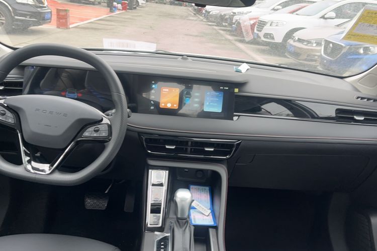 Used Roewe i5 2023 1.5L CVT Luxury Edition
