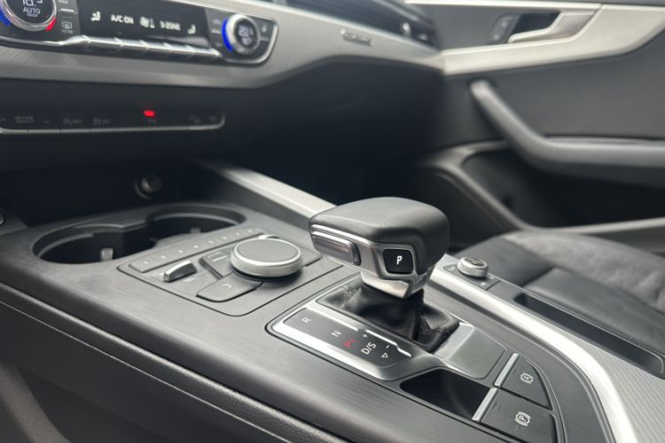 Used Audi A4 2017 45 TFSI allroad quattro Fashion Edition