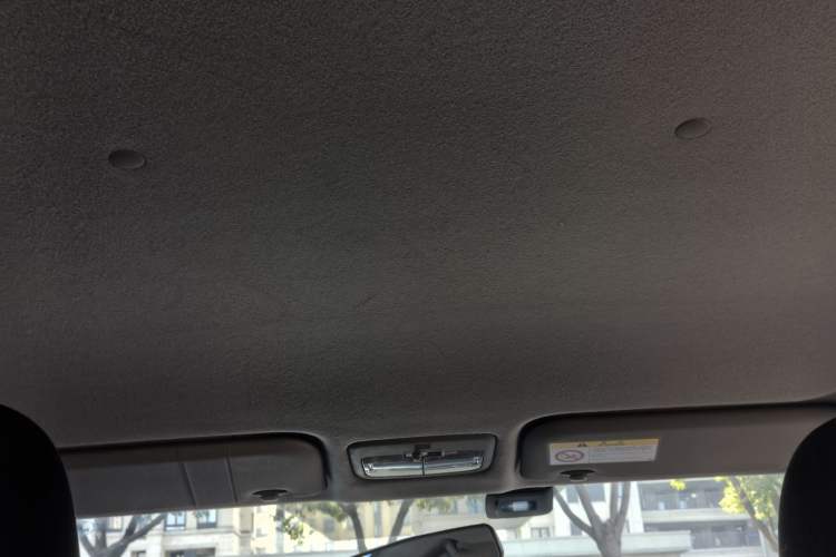 Used Toyota YARiS L 2016 Revised 1.5E CVT Charming Edition
