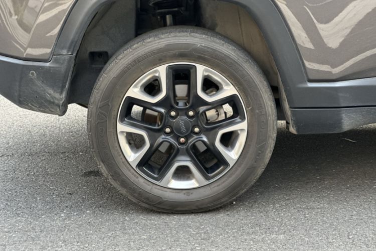 Used  Compass 2019 220T Automatic Four-Wheel Drive High-Performance Flagship Edition
