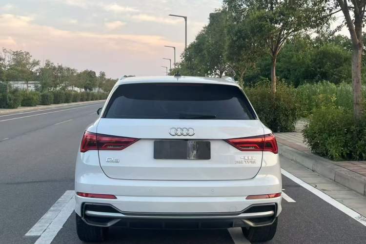 Used Audi Q3 2018 30th Anniversary Edition 30 TFSI Fashion Model
