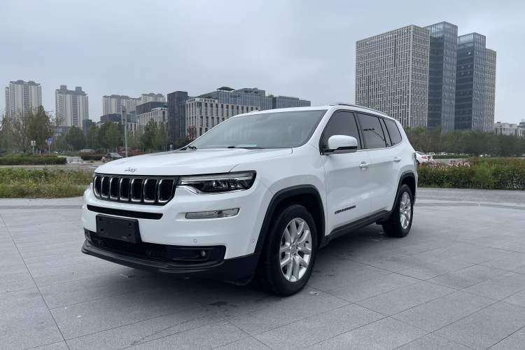 Used  Commander 2018 2.0T Two-Wheel Drive Enjoyment Version China VI Emission Standard
