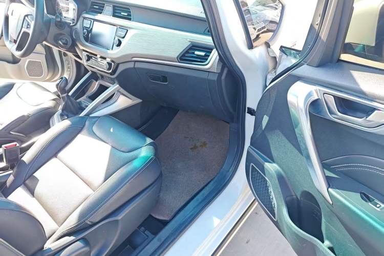 Used Geely Auto Vision X3 2017 1.5L Manual Luxury Model
