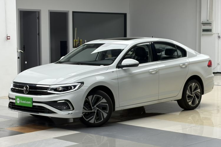 Used Volkswagen Bora 2025 300TSI DSG Prestige Edition