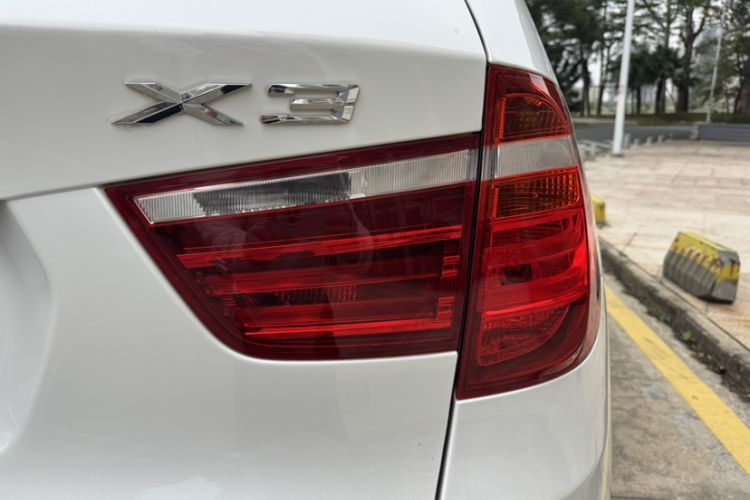 Used BMW X3 2016 sDrive20i
