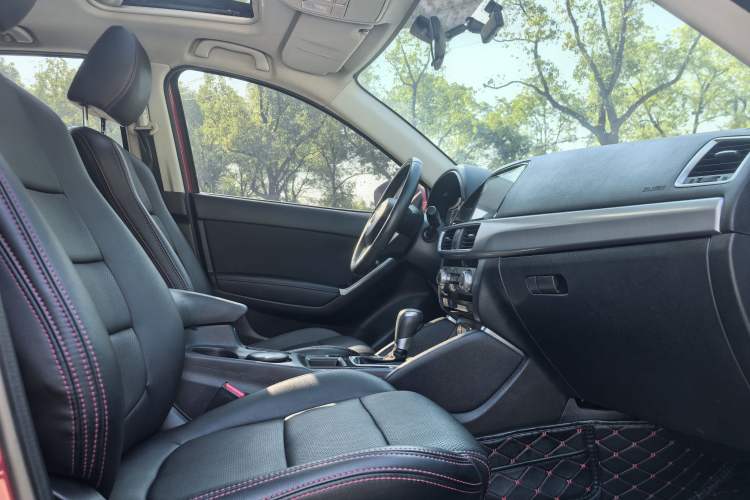 Used Mazda CX-5 2015 2.0L Automatic Two-Wheel Drive Urban Version
