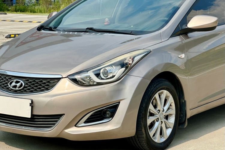 Used Hyundai Elantra 2016 1.6L Manual Fashion Edition
