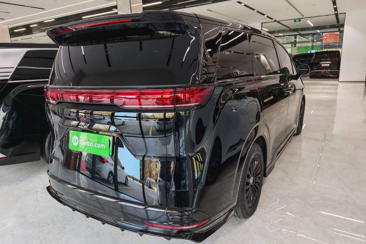 Used Denza D9 2024 DM-i 980 Four-Wheel Drive Prestige Model