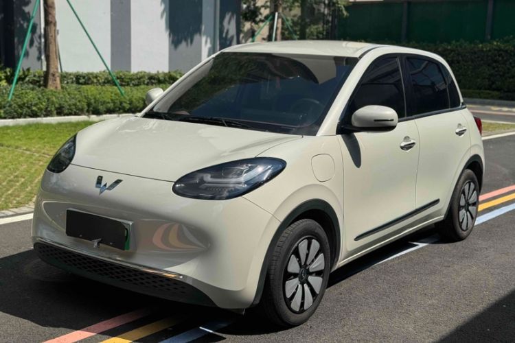 Used Wuling Bingo 2023 333 km Lingxi Connected+ Version
